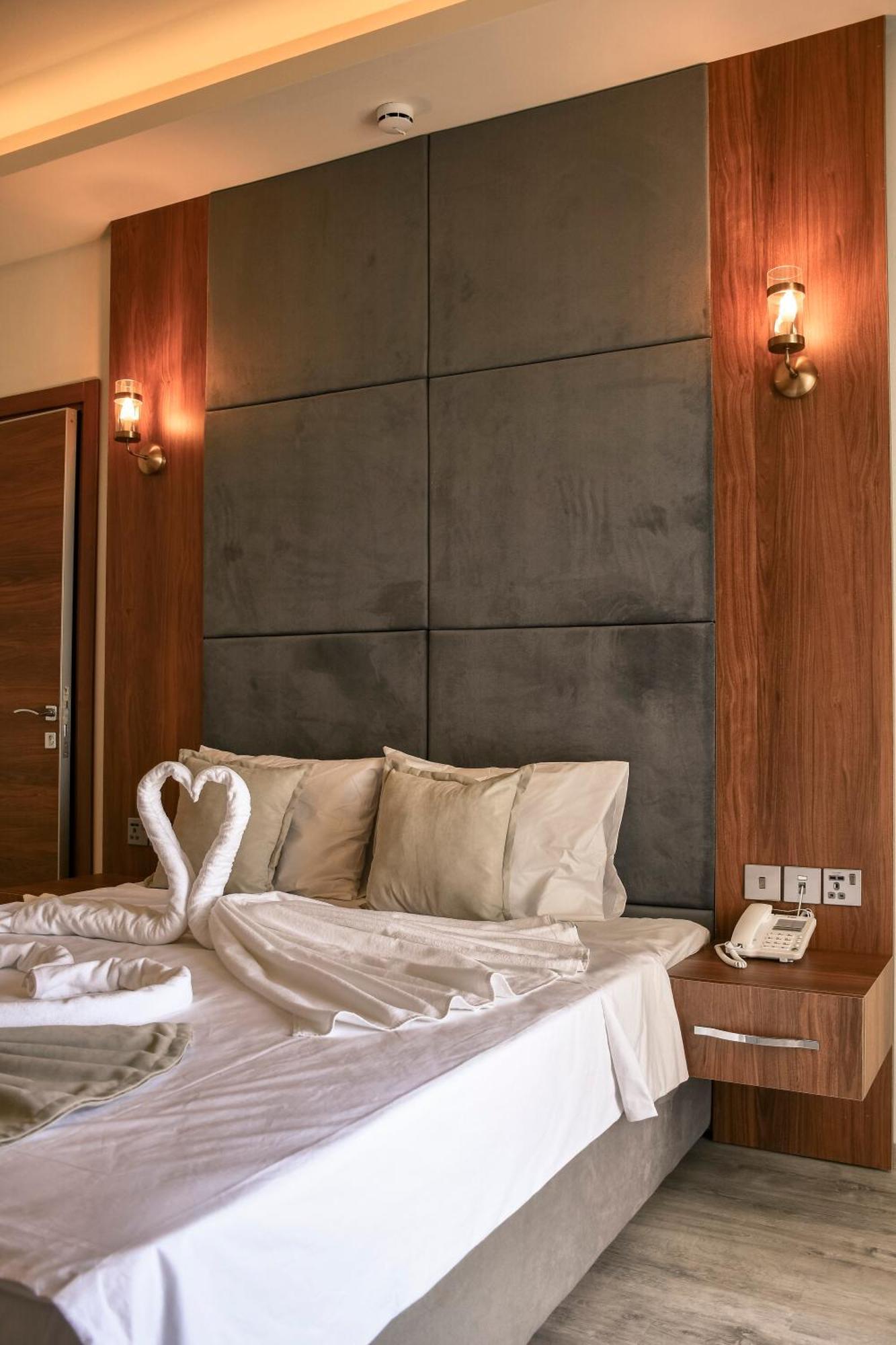Mimoza Beach Hotel Agios Sergios 外观 照片